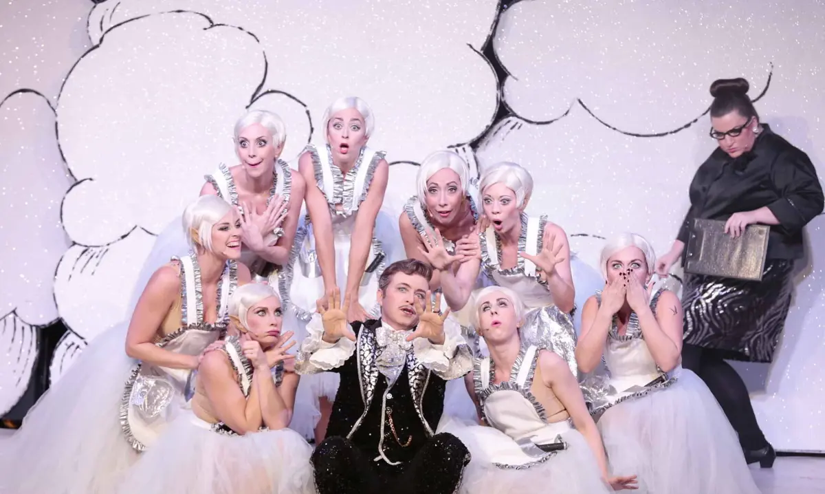 Frau Luna Operette, TIPI am Kanzleramt, Paul Lincke, Berliner Operette